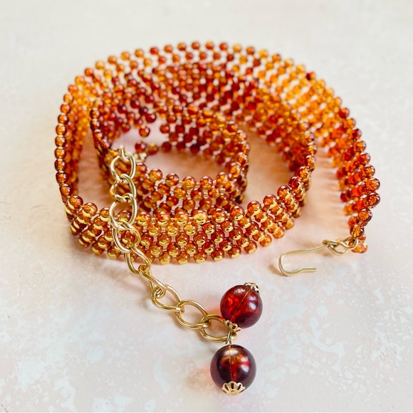 Accessories - Vintage Amber Tone & Gold Plastic Beaded Chain Belt